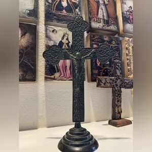 Antique Ornate Metal Crucifix with‎ Intricate Detailing